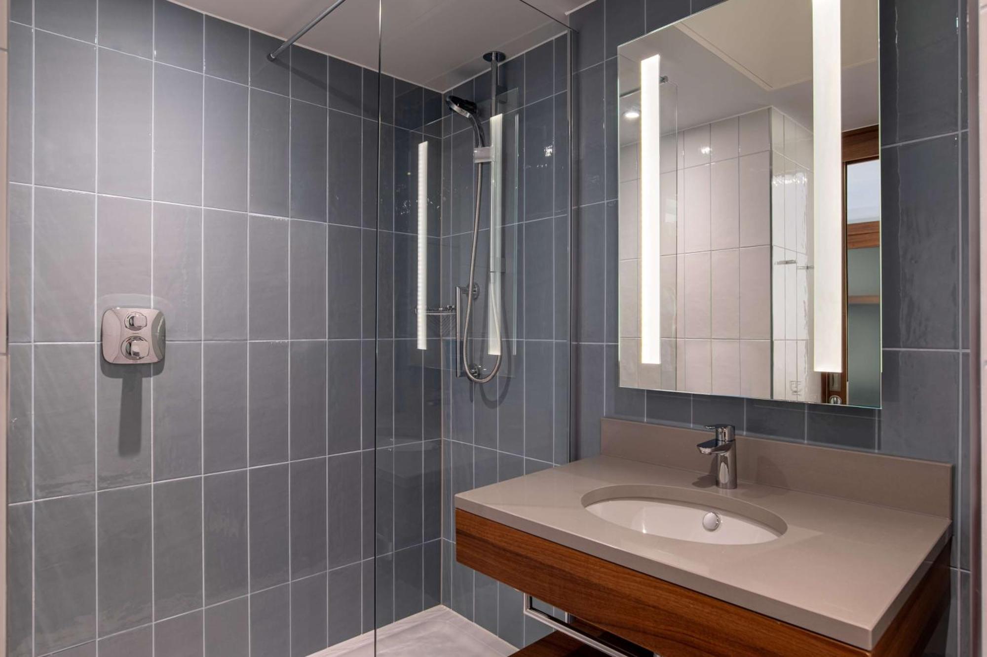 Hampton By Hilton Hotel Canterbury