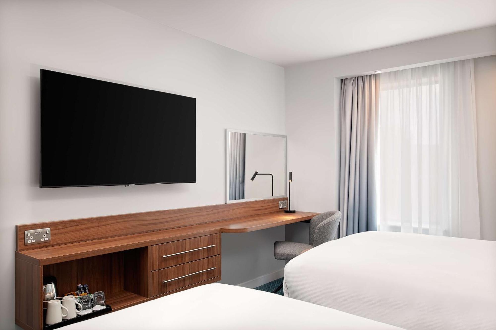 Hampton By Hilton Hotel