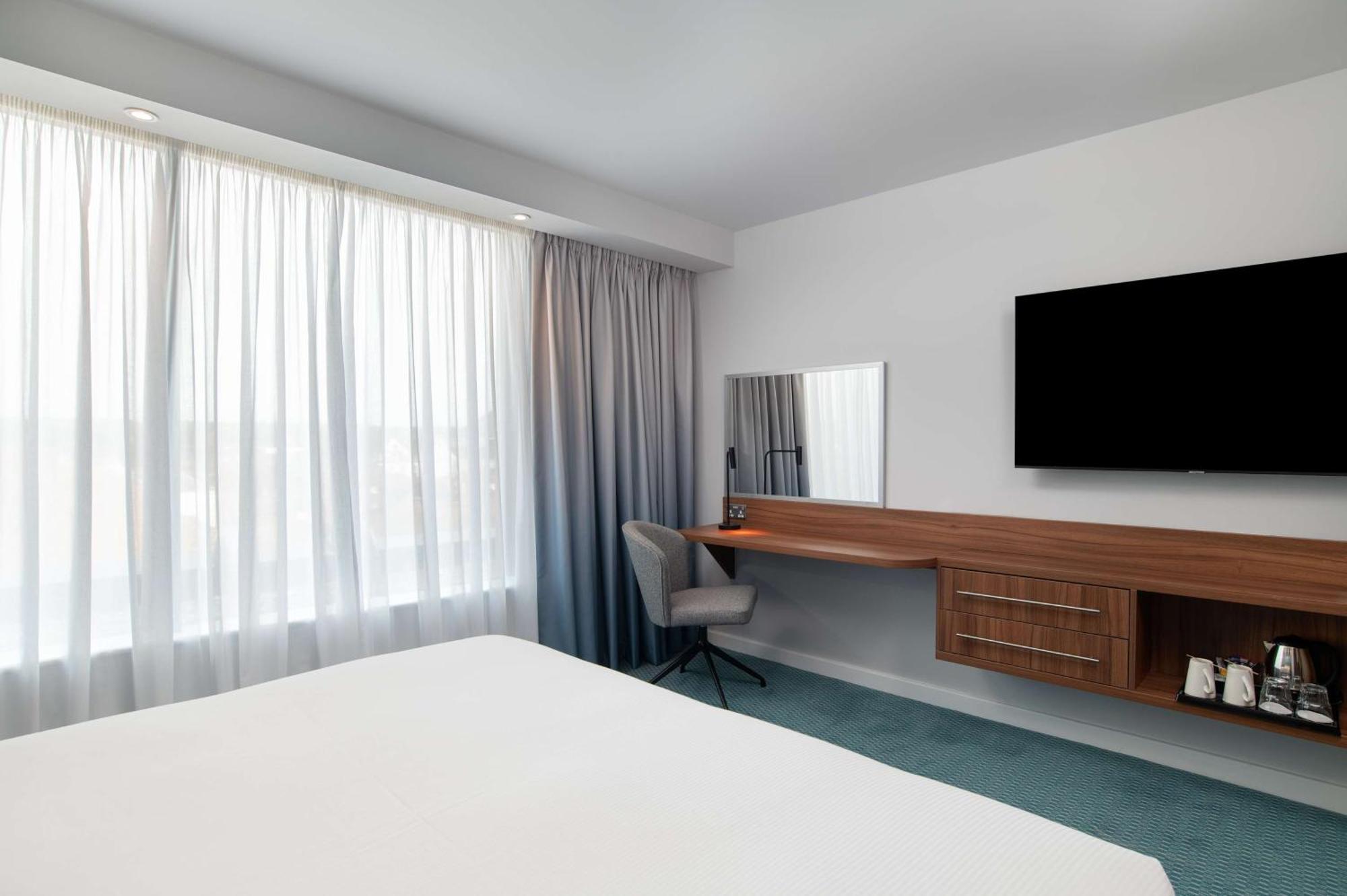 Hampton By Hilton Hotel 3*